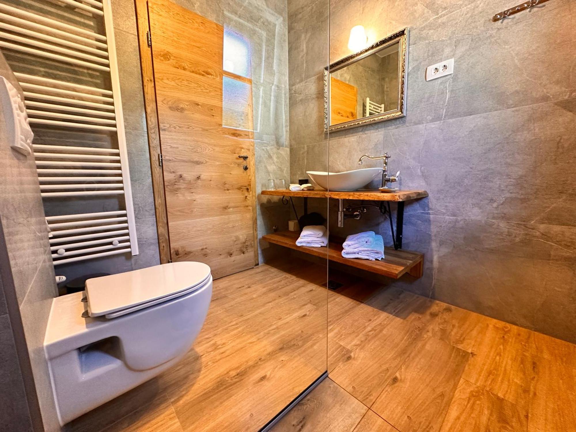 Boutique Villa Pearl Of Plitvice, Plitvice Lakes Plitvica selo Eksteriør bilde